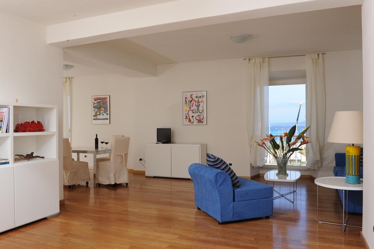2 Zimmer mit Verbindungstür und Meerblick